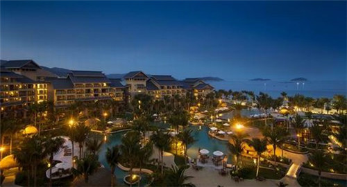 如何在射洪县开一家特色面馆加盟店，蜀龙捞面加盟在射洪县开店大约是多少钱